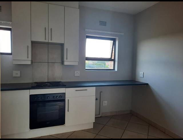 3 BEDROOM APARTMENT FOR SALE IN WALDRIFT